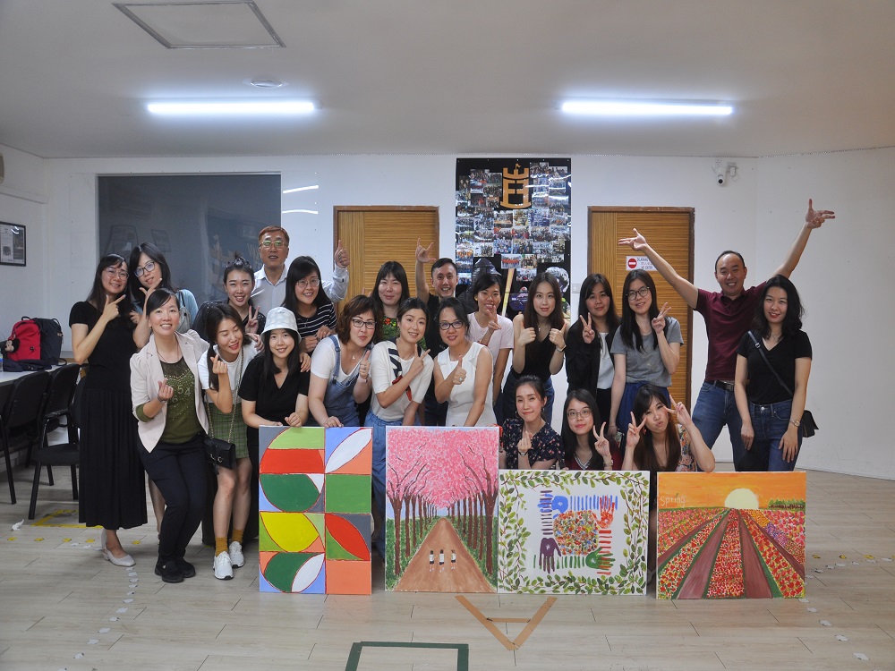 Read more about the article Team Bonding Activity 2019 – Art Jamming