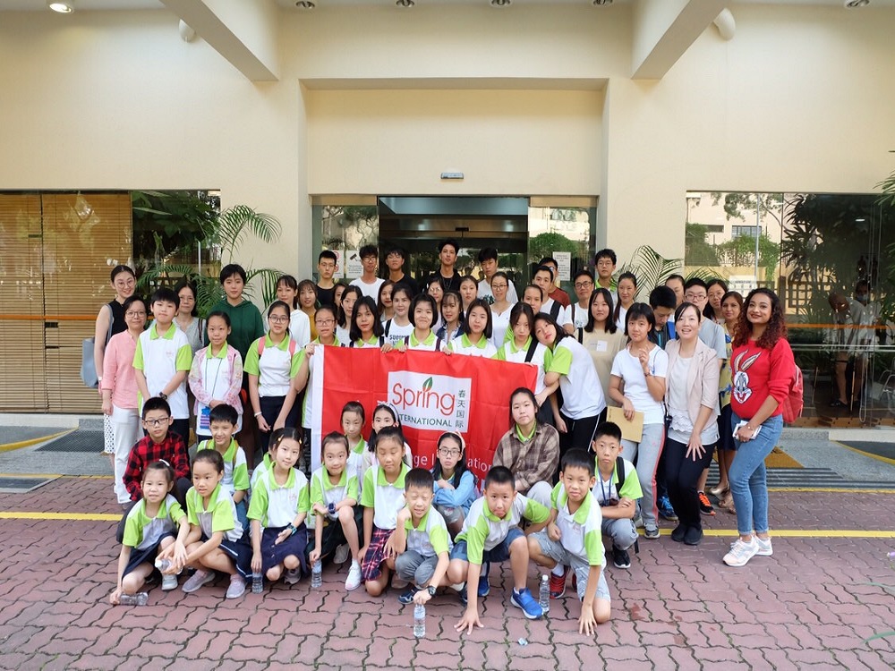 Read more about the article A Visit to Old Folks Home
